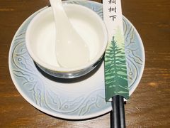-梧桐树下(云锦世家店)