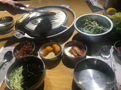 小菜-姜虎东白丁烤肉(恒隆广场店)