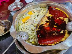 -储奇门鳝鱼火锅(总店)