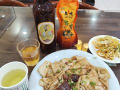 -壹阁胡羊焖饼(特色小吃街店)