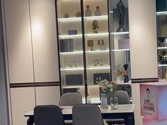 -索菲亚全屋定制衣柜橱柜家具(金源居然之家世纪购物中心店)