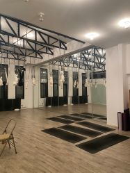 -无界瑜伽普拉提