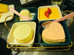 甜品四宫格-荣品荟·融合餐厅(月湖广场店)