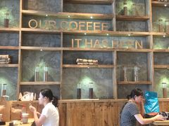 -星巴克臻选(湖滨道店)
