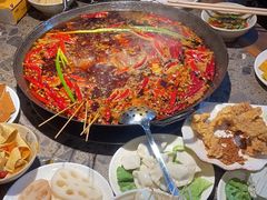 -六公里老火锅(总店)