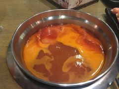 时尚番茄锅底-伊人锅·魔石泡泡鱼