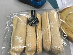 手指饼-老梦面包 CHEZMOREL(三源里店)