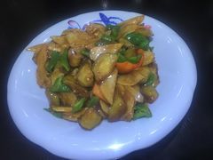 -小柒家第一锹东北菜(城关店)