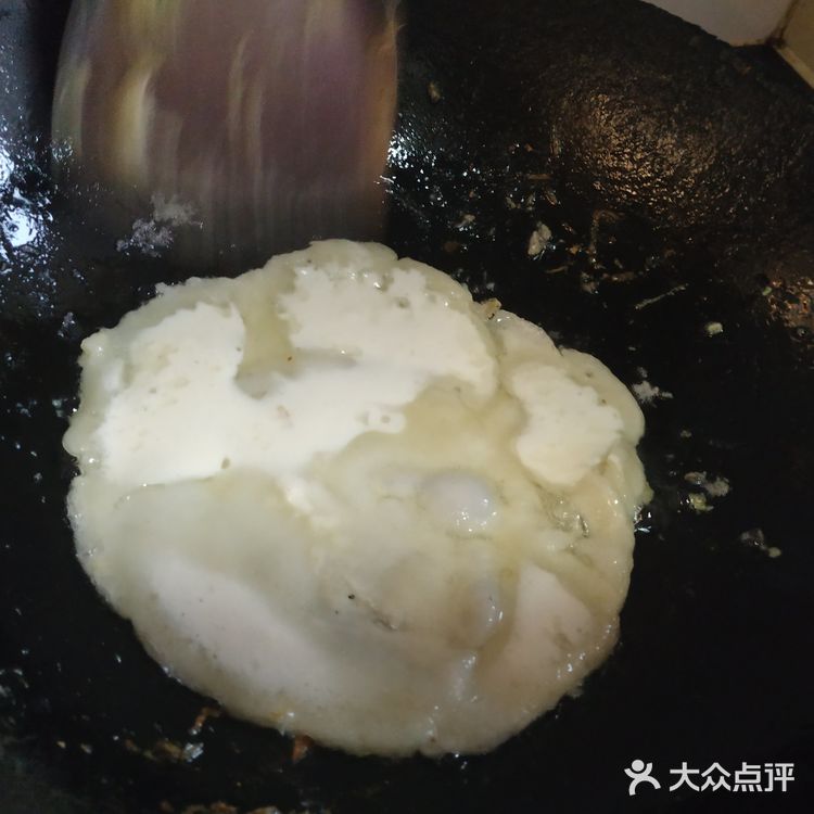 又油又香，热量爆炸的油煎饼
