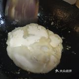 又油又香，热量爆炸的油煎饼