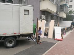 -和平搬家公司