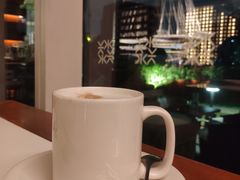-The BREW·酿餐厅(浦东嘉里大酒店)