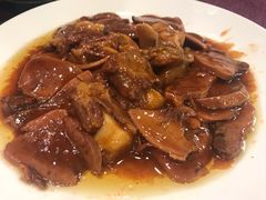 红烧牛舌尾-燕春楼(海河华鼎店)