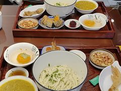 -百年老字号·观振兴蟹黄面·三虾面·苏式面(观前街富仁坊巷店)