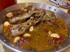 -鲁小三·大骨自助(金山总店)