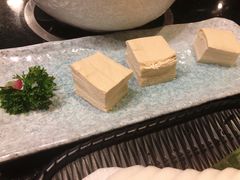 -锅季·捞王旗下小火锅(虹桥火车站店)