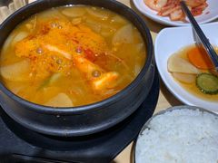 -山海珍味韩国料理(奥城店)