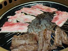 -炼火烤肉店