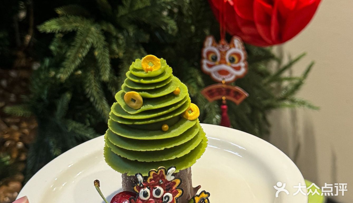 可爱🐲龙龙～祝你龙年大吉