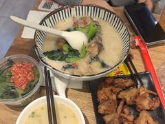 -鲜越鲜鱼粉(财富购物中心店)