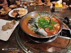 -亮欢寨酸汤鱼(沙冲路店)