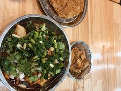 -柳州肥姨妈大骨螺蛳粉(东靖路店)