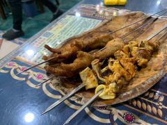 -乡村馕坑肉·烧烤·新疆菜·本地人更爱吃(阿勒泰首店)