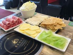-嘟享吃重庆鸡公煲(五一店)
