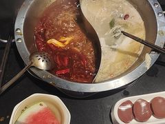 -辣莊重庆老火锅(威海高铁站韩乐坊店)
