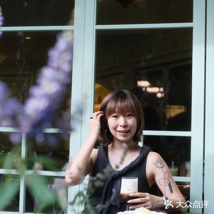 新的童話花園小木屋甜品店|吃到漂亮的法甜