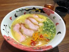 -千金一碗·宝岛一村(韩国街店)