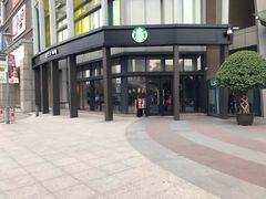 -星巴克臻选(莘庄仲盛店)
