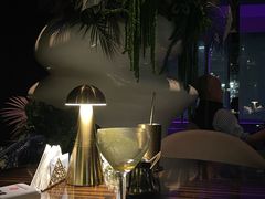 -OZONE 顶楼酒吧(香港丽思卡尔顿酒店)