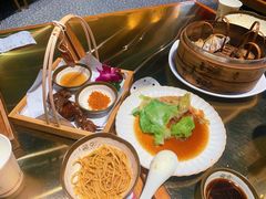 手拆蟹黄小笼包-龍堂蟹黄小笼包(万家丽店)