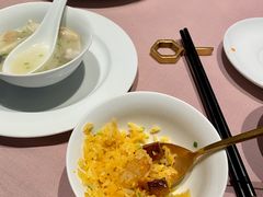 席前蟹粉炒饭-新荣记(南京西路店)