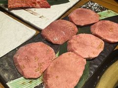 -炼火烤肉店