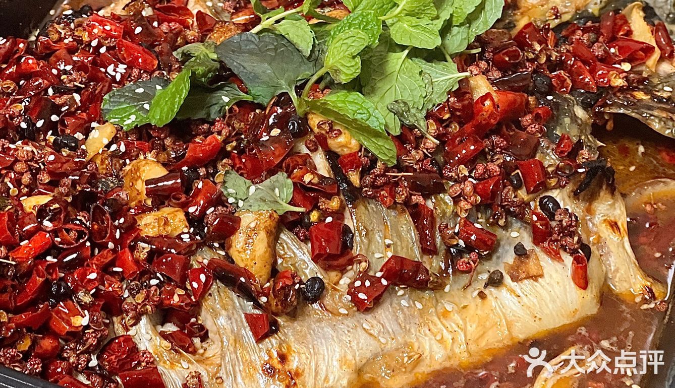 南阳这家烤鱼真的绝了 吃完还想吃100次