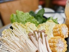 -品也·鲍鱼鸡火锅(皇庭广场店)