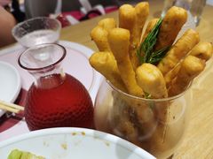 -椒爱水煮鱼川菜(让胡路万达店)
