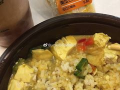 -全家便利店(杭州龙翔桥地铁站店)
