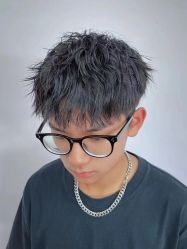 -尤司男士国潮理发馆