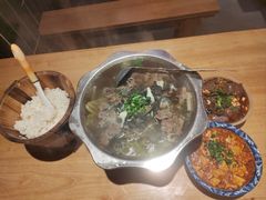-谢老五跷脚牛肉·非遗传承店