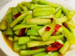 清炒丝瓜-新新湘菜馆(新中街二条店)