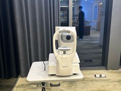 -三目眼镜·蔡司视觉合作店(青浦宝龙店)