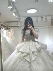 -LOVINA洛维娜婚纱礼服