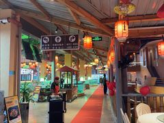 -年辉渔村·非遗传承餐厅(新丰江店)