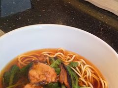 -上海西藏大厦万怡酒店Momo Cafe(徐汇店)