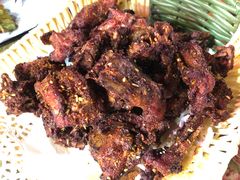 -兄弟小串(华新·名筑店)