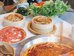 -卤校长重庆火锅(国兴店)