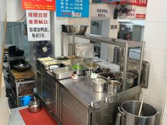 -金陵老丁家馄饨(新街口店)